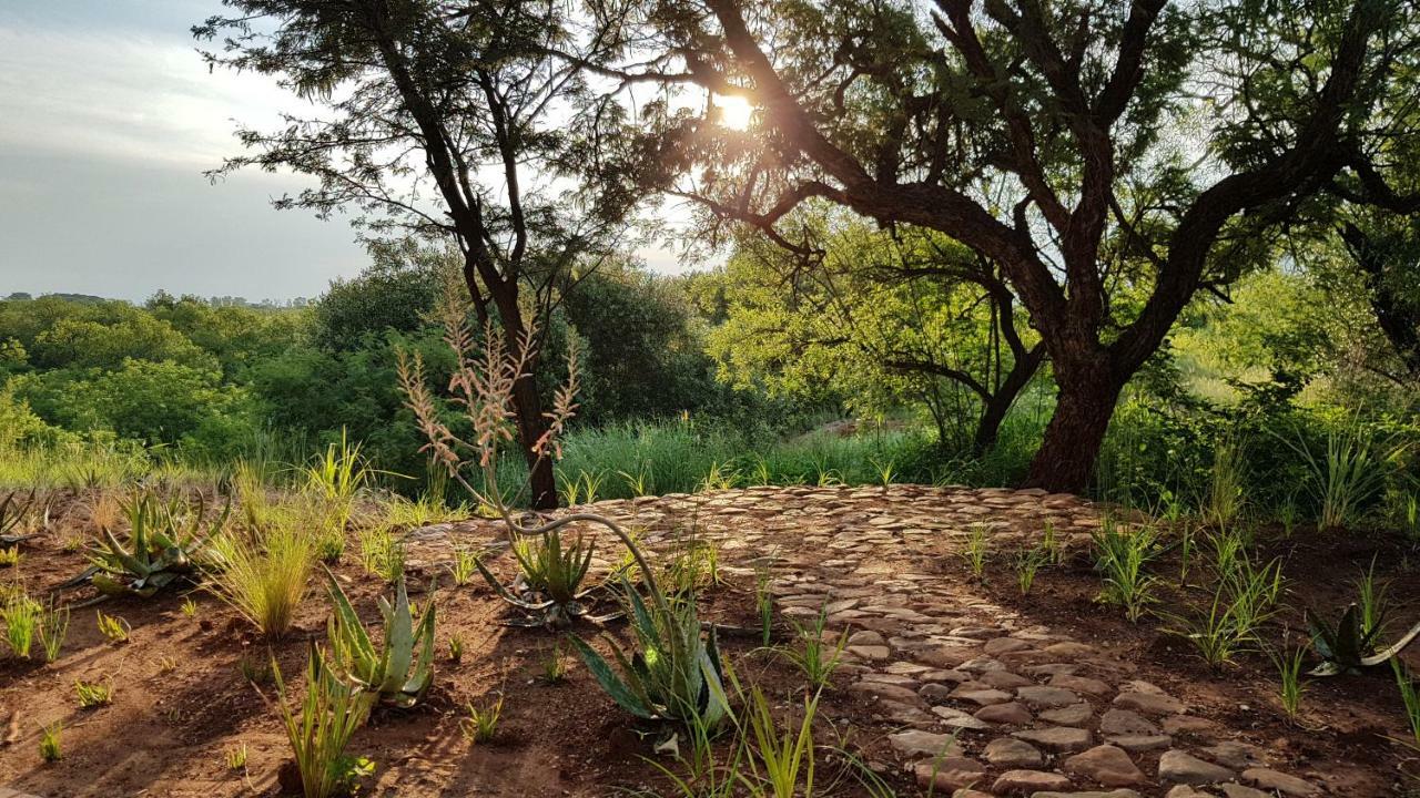 Esther'S Country Lodge Hekpoort Екстериор снимка
